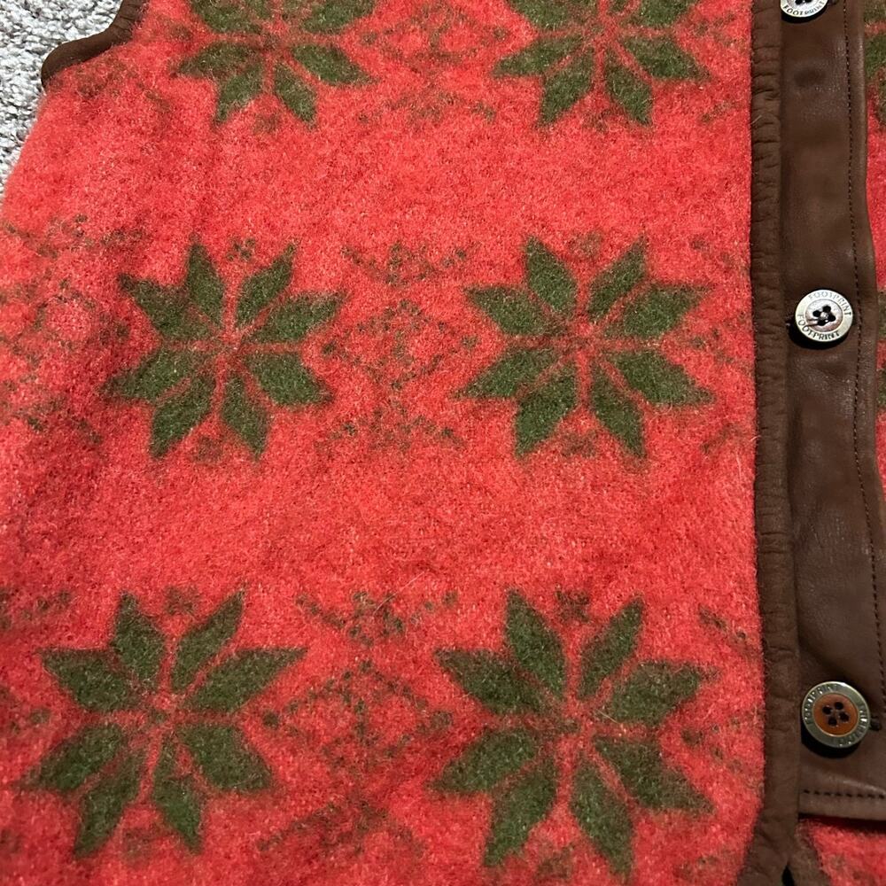 Vintage Norwegian Wool Vest Sleeveless Jacket Footprint Design Medium Red - Picture 5 of 14